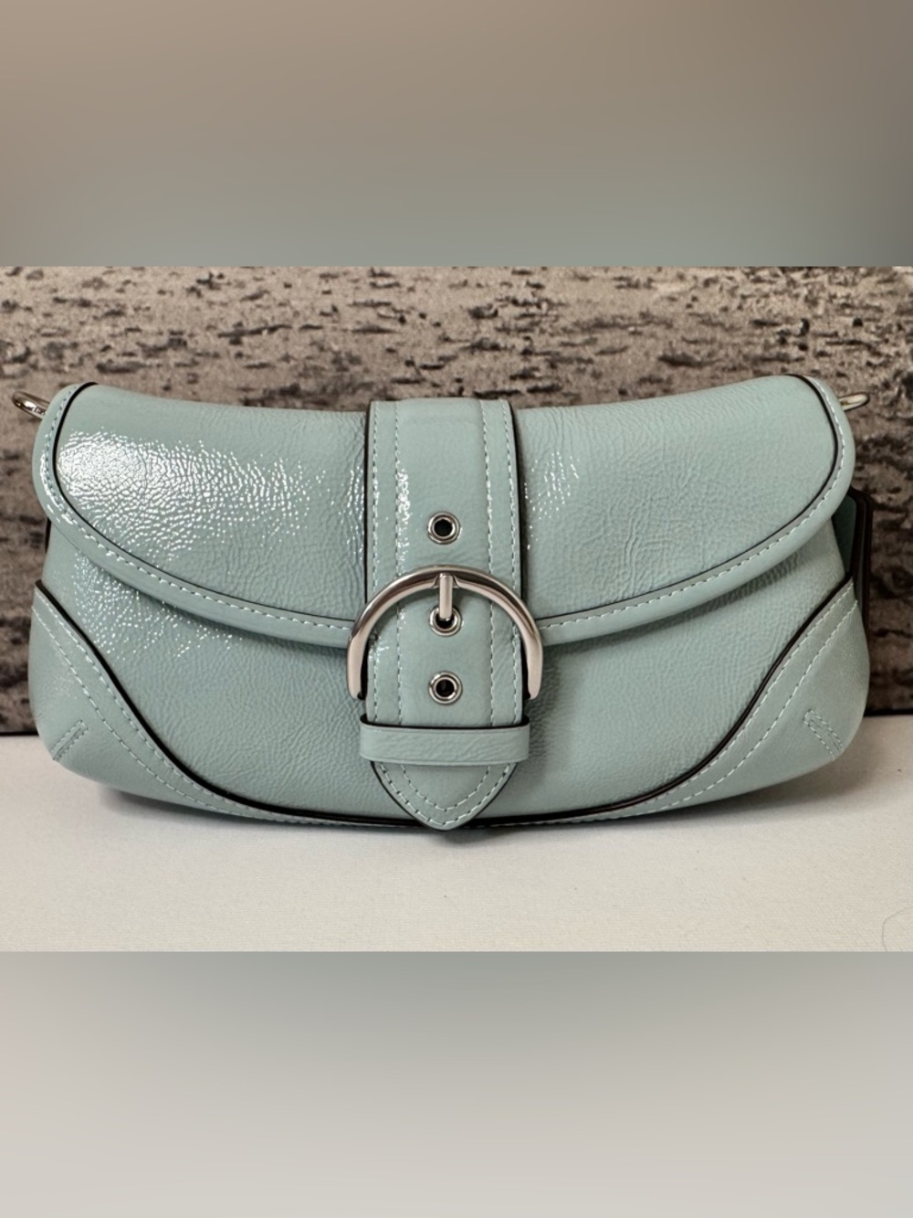 EUC Coach Soho Bag 25 in Crinkle Coated Leather Light Blue CAN43